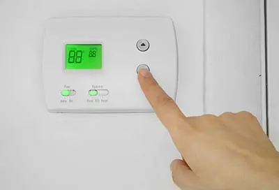 AC thermostat adjust